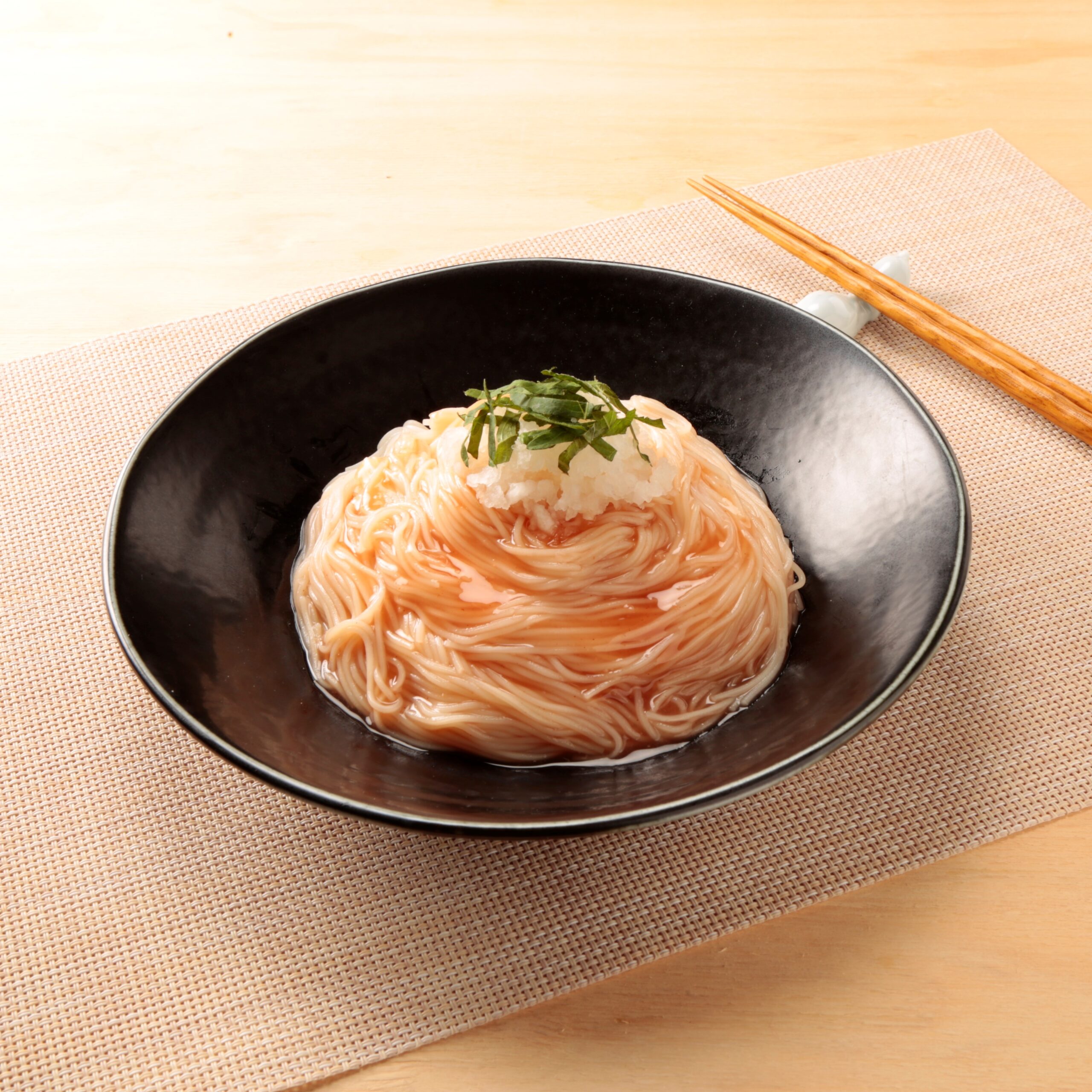 梅ぇおろしそうめん